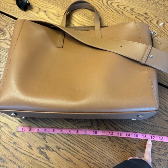 Calpak Haven 16" Laptop Tote Bag in Toffee Career Purse - Picture 14 of 16